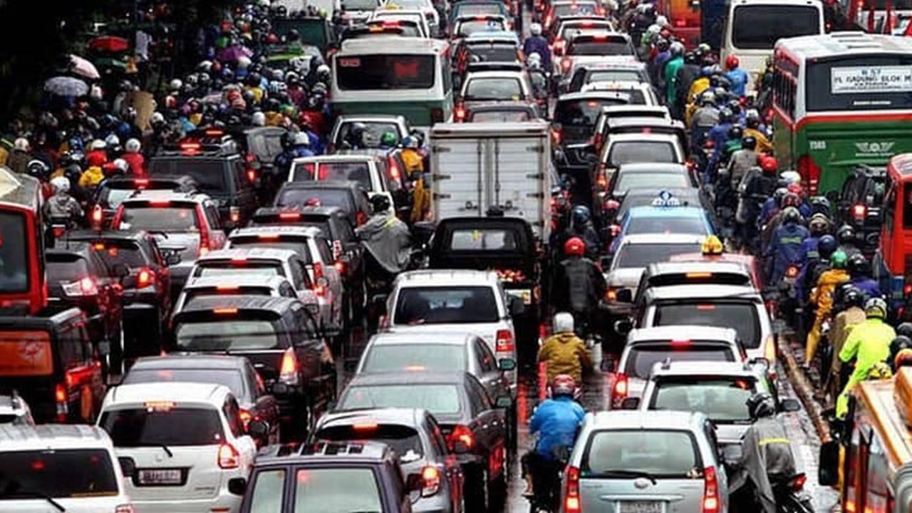 macet total di padang mahsyar